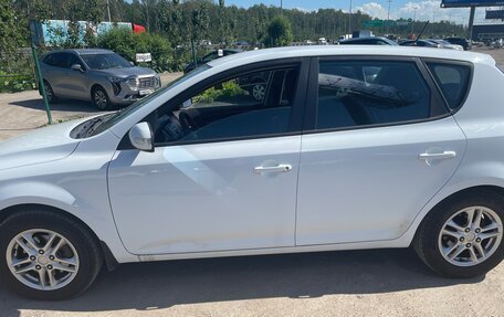 KIA cee'd I рестайлинг, 2011 год, 705 000 рублей, 6 фотография