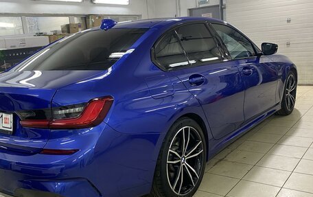 BMW 3 серия, 2019 год, 3 590 000 рублей, 11 фотография