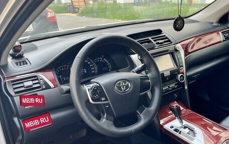 Toyota Camry, 2013 год, 1 550 000 рублей, 9 фотография