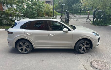 Porsche Cayenne III, 2021 год, 13 000 000 рублей, 2 фотография