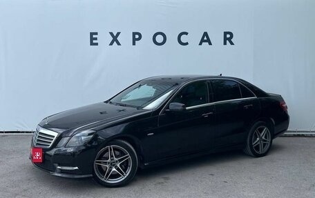 Mercedes-Benz E-Класс, 2012 год, 1 740 000 рублей, 1 фотография