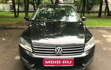 Volkswagen Passat B7, 2014 год, 1 370 000 рублей, 2 фотография