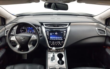 Nissan Murano, 2017 год, 2 420 000 рублей, 9 фотография