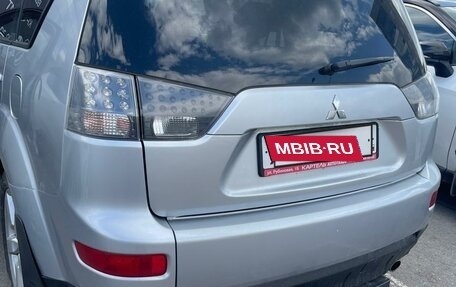 Mitsubishi Outlander III рестайлинг 3, 2008 год, 1 260 000 рублей, 5 фотография