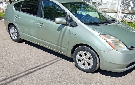 Toyota Prius, 2008 год, 850 000 рублей, 3 фотография