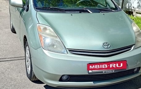 Toyota Prius, 2008 год, 850 000 рублей, 2 фотография