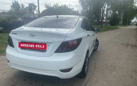 Hyundai Solaris II рестайлинг, 2014 год, 990 000 рублей, 5 фотография