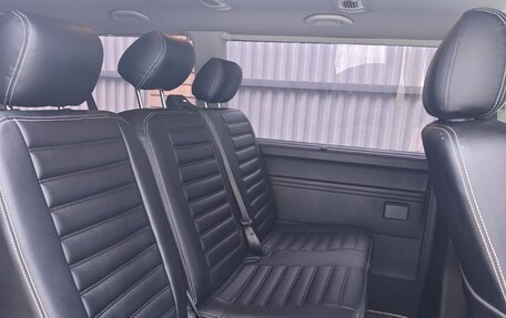 Volkswagen Caravelle T6 рестайлинг, 2018 год, 4 100 000 рублей, 7 фотография