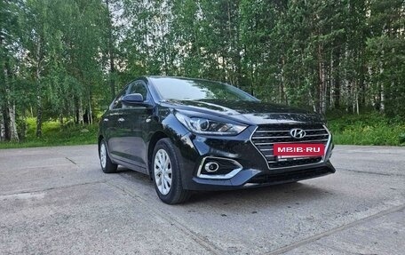 Hyundai Solaris II рестайлинг, 2017 год, 1 600 000 рублей, 4 фотография