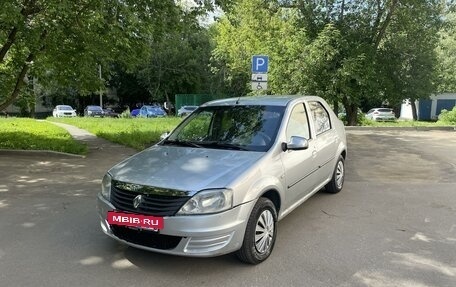 Renault Logan I, 2013 год, 372 000 рублей, 2 фотография