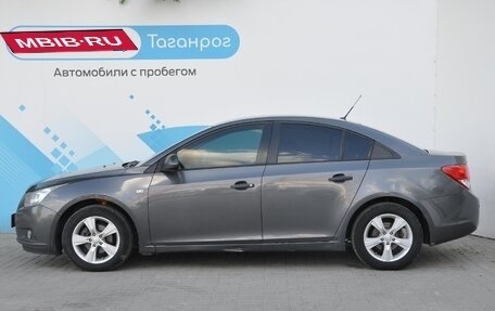 Chevrolet Cruze II, 2010 год, 949 000 рублей, 9 фотография