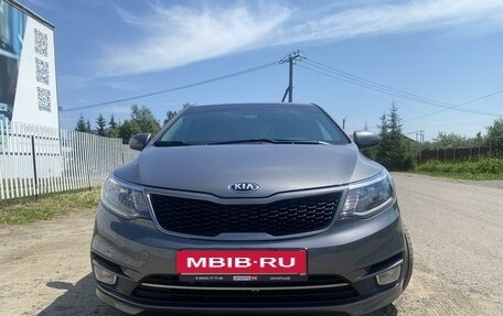 KIA Rio III рестайлинг, 2016 год, 960 000 рублей, 1 фотография