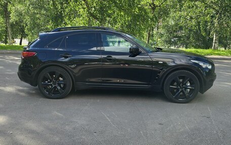 Infiniti QX70, 2013 год, 2 300 000 рублей, 3 фотография