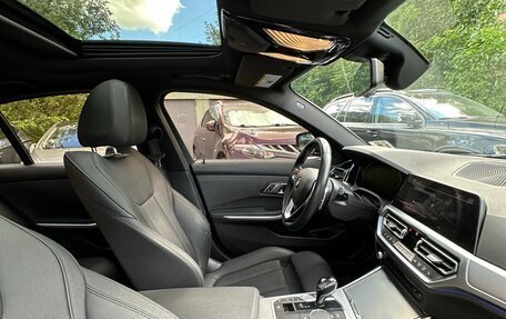 BMW 3 серия, 2021 год, 3 650 000 рублей, 11 фотография