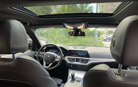 BMW 3 серия, 2021 год, 3 650 000 рублей, 10 фотография