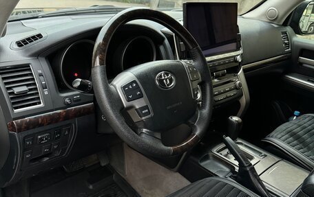 Toyota Land Cruiser 200, 2011 год, 3 650 000 рублей, 11 фотография
