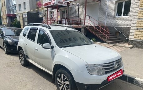 Renault Duster I рестайлинг, 2013 год, 930 000 рублей, 3 фотография