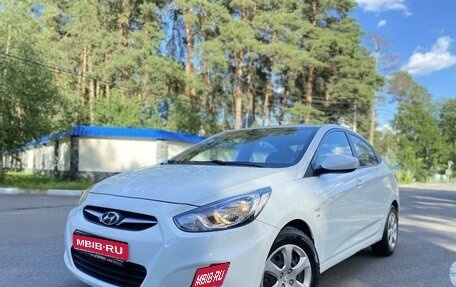 Hyundai Solaris II рестайлинг, 2013 год, 915 000 рублей, 1 фотография