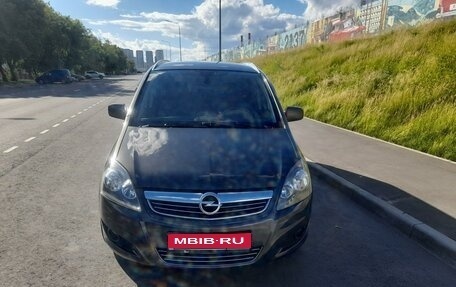 Opel Zafira B, 2013 год, 1 115 000 рублей, 1 фотография