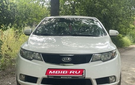 KIA Cerato III, 2010 год, 949 999 рублей, 2 фотография