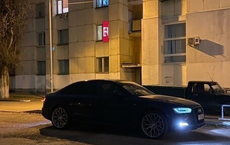 Audi A4, 2014 год, 2 000 000 рублей, 3 фотография