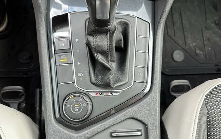 Volkswagen Tiguan II, 2019 год, 2 650 000 рублей, 10 фотография