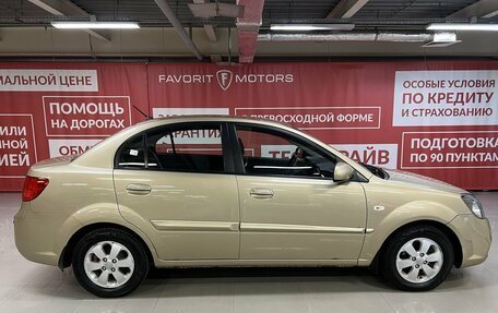 KIA Rio II, 2011 год, 4 фотография