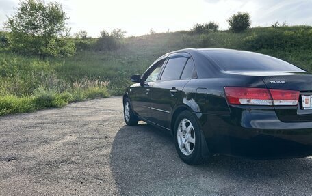 Hyundai Sonata VI, 2007 год, 850 000 рублей, 4 фотография