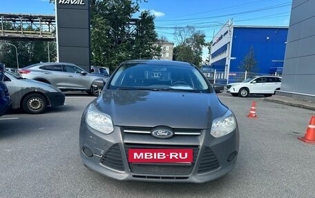 Ford Focus III, 2015 год, 849 000 рублей, 2 фотография