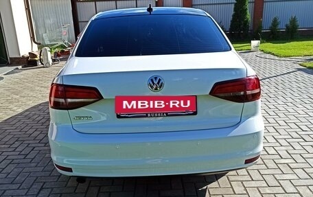 Volkswagen Jetta VI, 2017 год, 1 650 000 рублей, 4 фотография