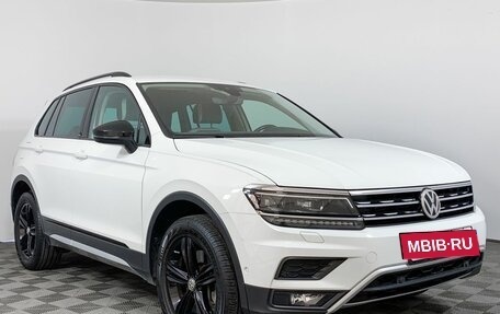 Volkswagen Tiguan II, 2020 год, 3 359 000 рублей, 3 фотография