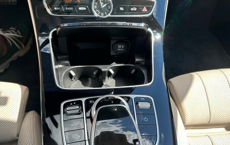 Mercedes-Benz E-Класс, 2019 год, 6 500 000 рублей, 28 фотография