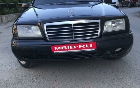 Mercedes-Benz C-Класс, 1997 год, 455 000 рублей, 4 фотография