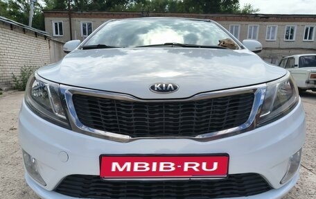 KIA Rio III рестайлинг, 2013 год, 958 000 рублей, 1 фотография