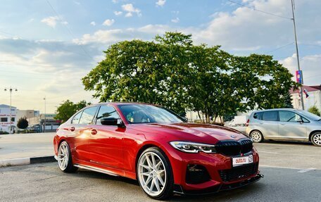 BMW 3 серия, 2019 год, 3 898 000 рублей, 2 фотография