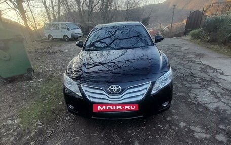 Toyota Camry, 2011 год, 1 490 000 рублей, 2 фотография