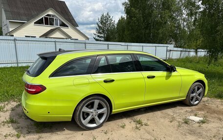 Mercedes-Benz E-Класс, 2019 год, 2 350 000 рублей, 4 фотография