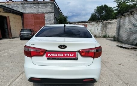 KIA Rio III рестайлинг, 2013 год, 958 000 рублей, 11 фотография