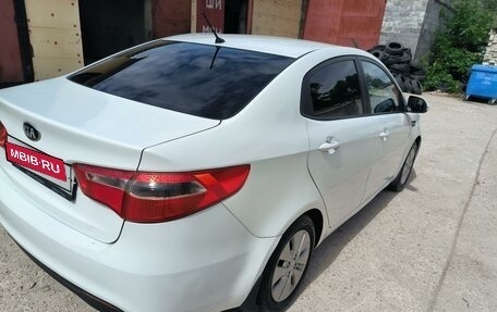 KIA Rio III рестайлинг, 2013 год, 958 000 рублей, 10 фотография