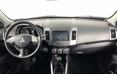 Mitsubishi Outlander III рестайлинг 3, 2008 год, 1 155 000 рублей, 14 фотография
