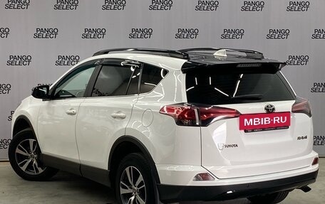 Toyota RAV4, 2019 год, 2 649 000 рублей, 4 фотография