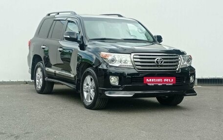 Toyota Land Cruiser 200, 2012 год, 3 365 000 рублей, 3 фотография