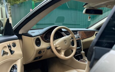 Mercedes-Benz CLS, 2005 год, 1 850 000 рублей, 8 фотография