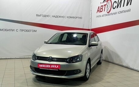 Volkswagen Polo VI (EU Market), 2012 год, 769 000 рублей, 3 фотография