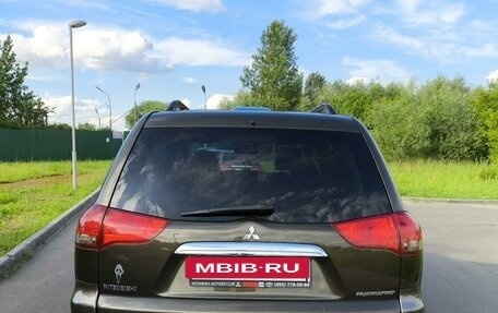 Mitsubishi Pajero Sport II рестайлинг, 2013 год, 1 715 000 рублей, 4 фотография