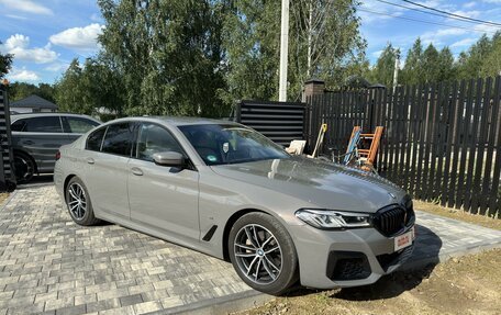 BMW 5 серия, 2020 год, 4 850 000 рублей, 2 фотография