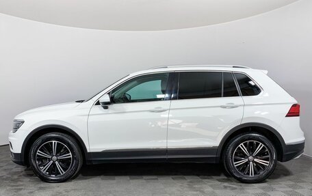 Volkswagen Tiguan II, 2018 год, 3 347 000 рублей, 4 фотография