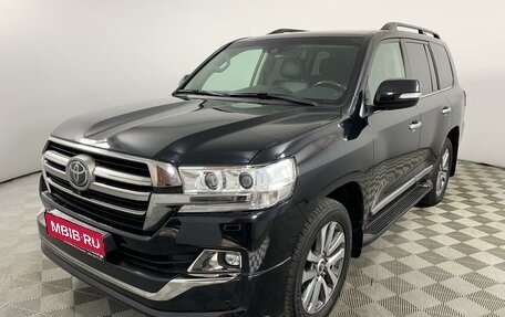 Toyota Land Cruiser 200, 2019 год, 8 800 000 рублей, 1 фотография