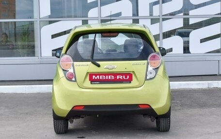 Chevrolet Spark III, 2011 год, 799 000 рублей, 4 фотография