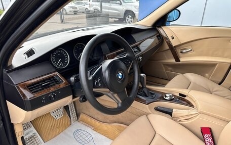 BMW 5 серия, 2005 год, 1 297 000 рублей, 13 фотография